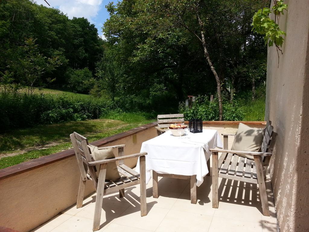 Holiday Home Le Vaugarnier Couture-sur-Loir الغرفة الصورة